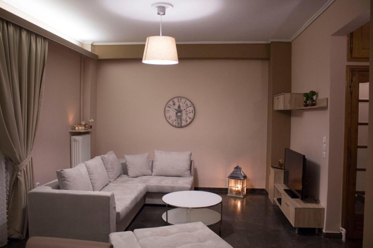 Downtown Across National Archaeological Museum Apartment Atena Exterior foto